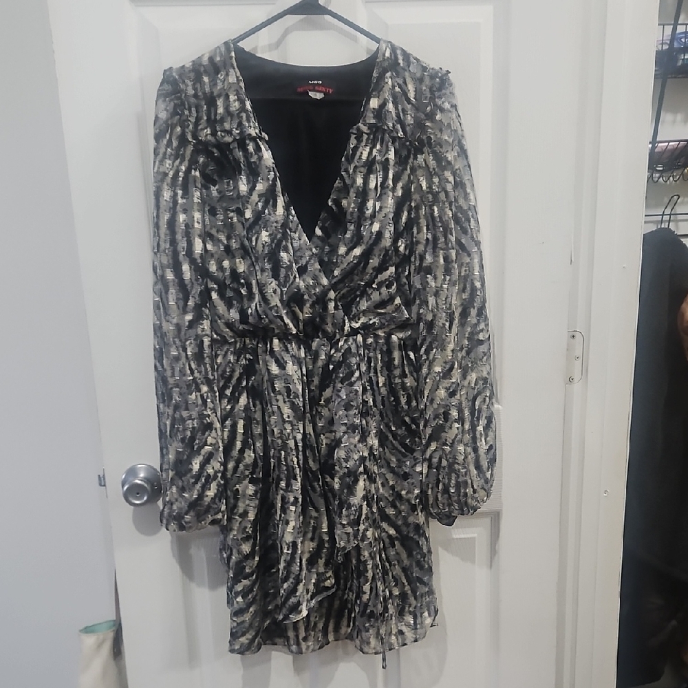 Miss Sixty M60 Abstract Print Long Sleeve V-Neck Dress‎ Size 12